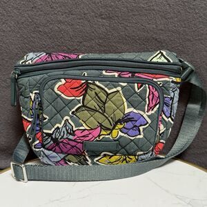 VERA BRADLEY Convertible Crossbody Belt Bag Green Floral Quilted Fanny Pack Purs
